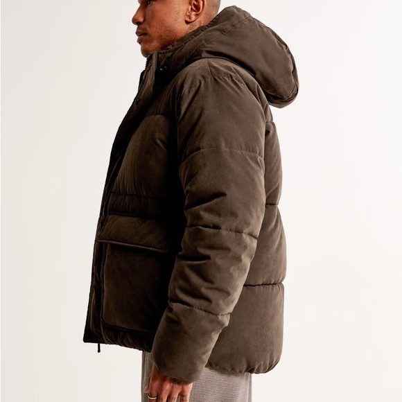 Abercrombie & Fitch | Hooded Ultra Utility Puffer - Picture 6 of 9
